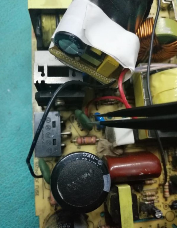 明纬开关电源改可调电源(明纬开关电源改可调电源教程)(图9) 明纬开关电源改可调电源(明纬开关电源改可调电源教程)(图9)